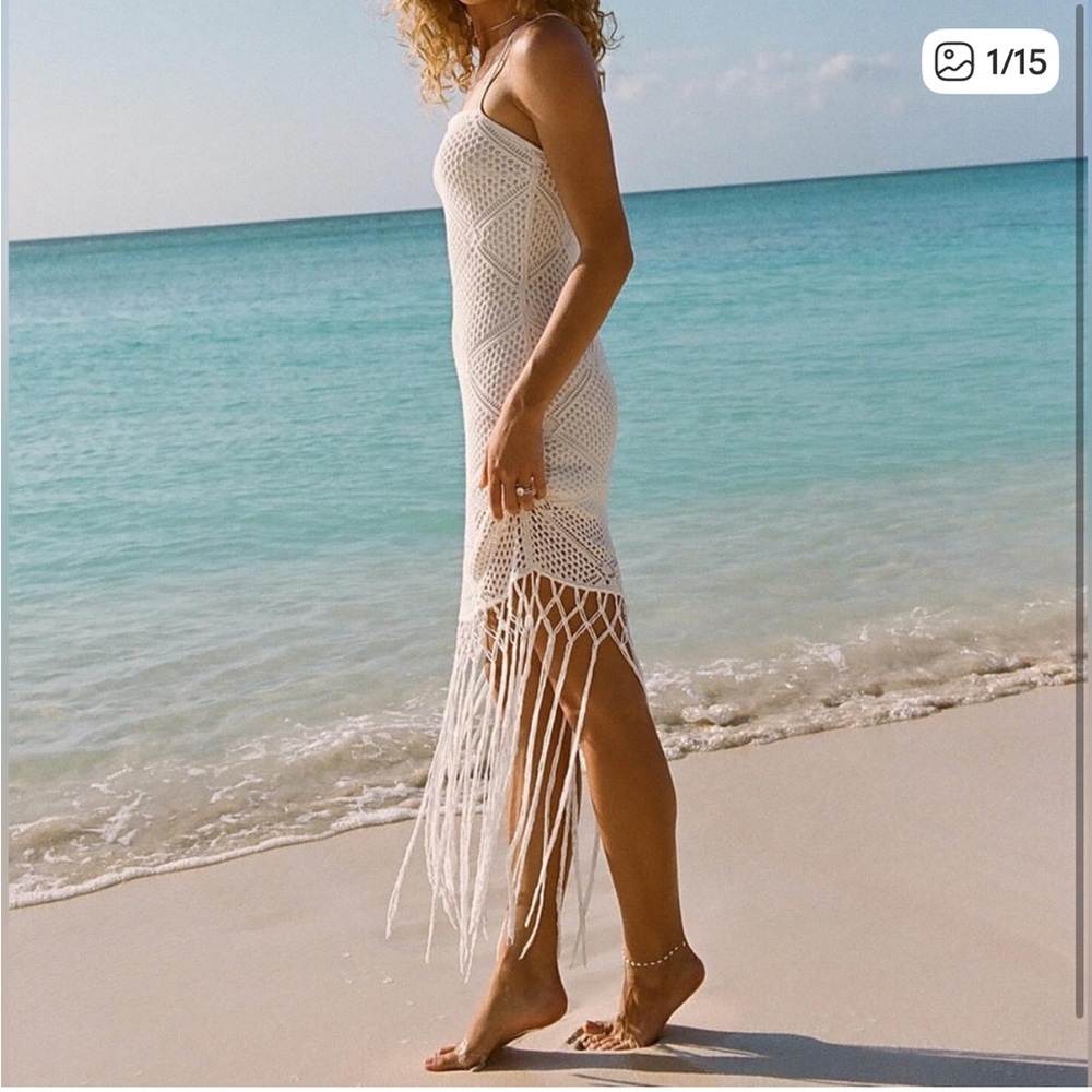 Abercrombie & Fitch Crochet-Style Fringe Mini Dress size m NWT - Picture 1 of 10